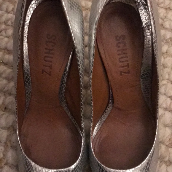 METALLIC SILVER PUMPS - SHUTZ - Picture 6 of 7